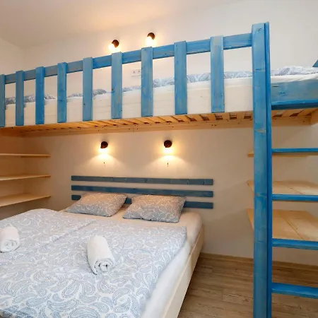 Raseliniste By Interhome Appartement Desná