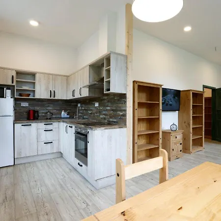 Raseliniste By Interhome